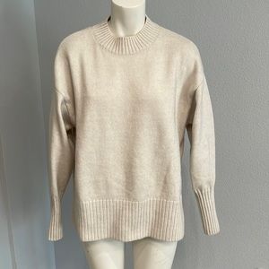 H&M Beige Sweater